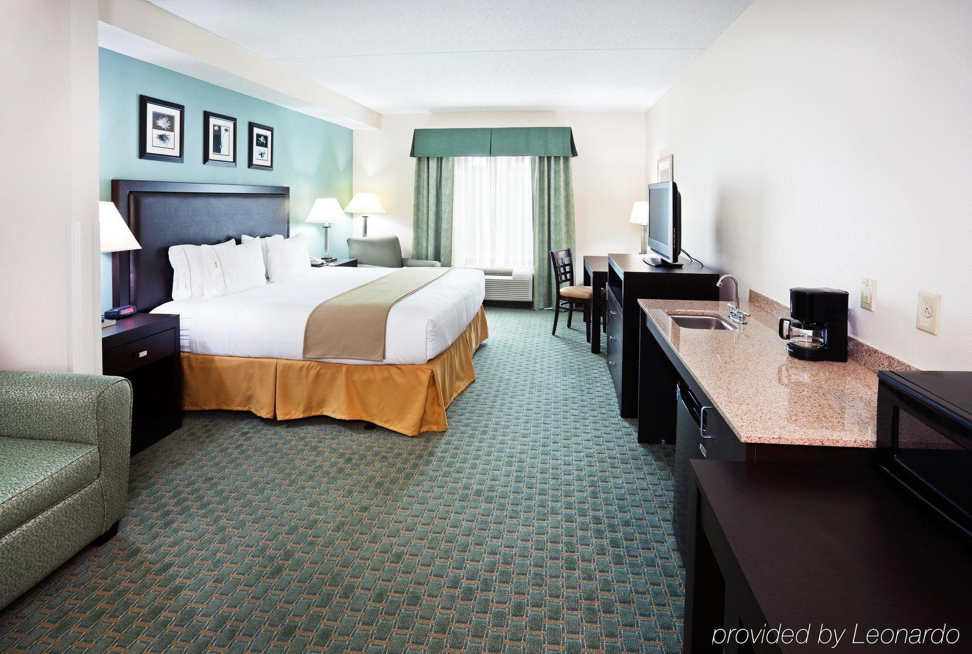 Holiday Inn Express & Suites Lebanon-Nashville Area, An Ihg Hotel Room photo